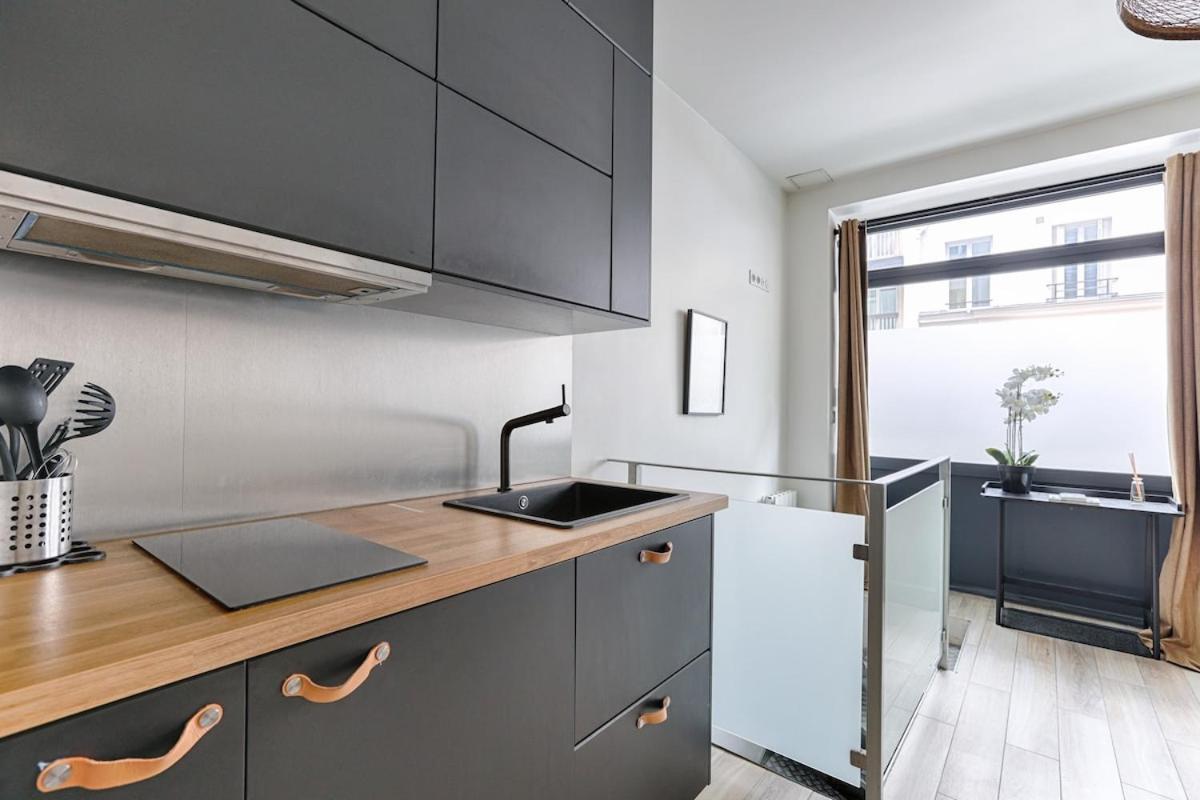 Appartement Montmartre Sacre Coeur Superb Duplex *