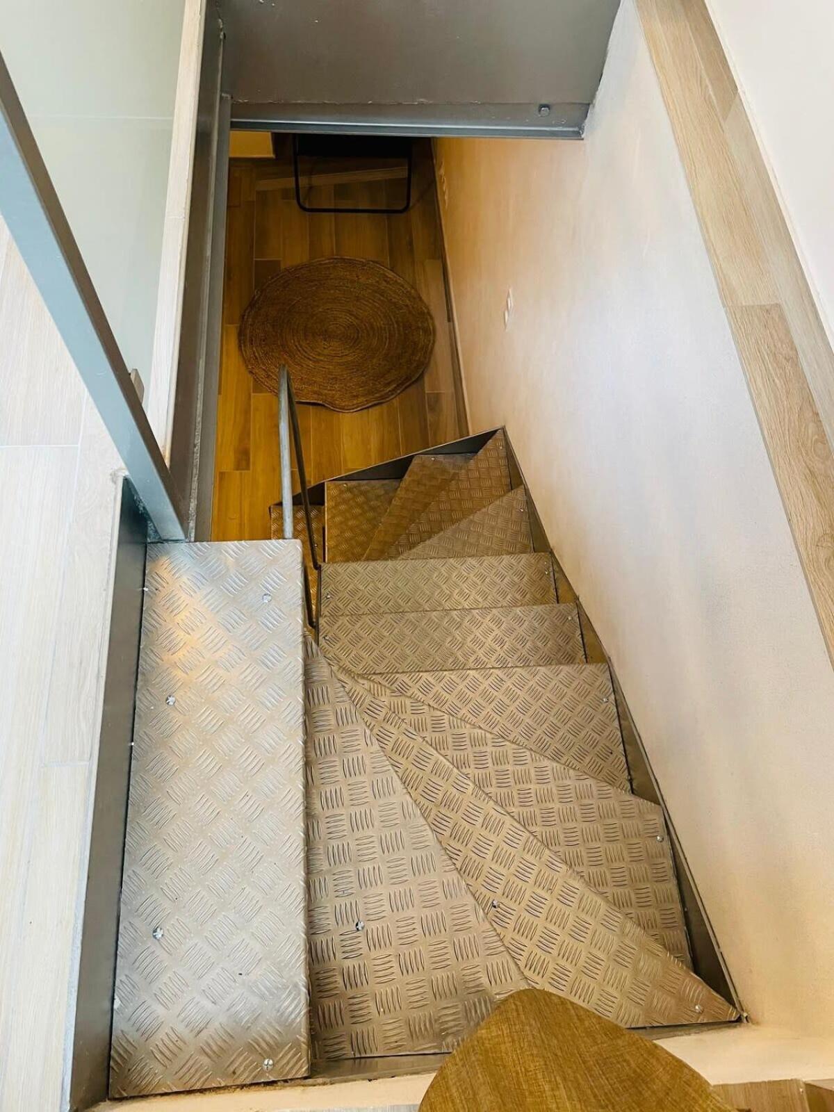 Montmartre Sacre Coeur Superb Duplex Appartement *